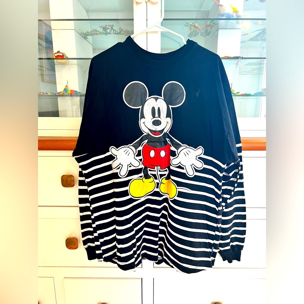 Mickey Mouse Disney original long sleeve shirt size Large